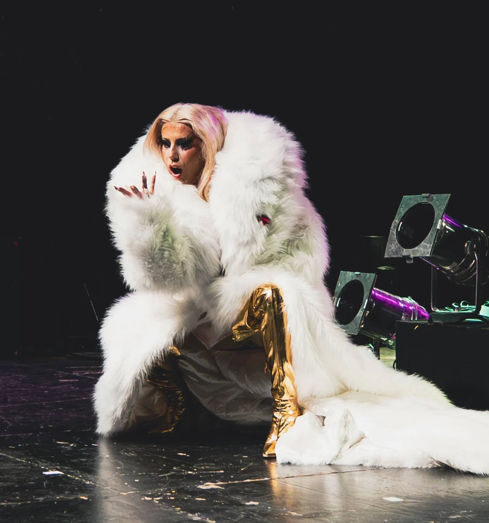 SONIIA DRAG QUEEN PERFORMEUSE PERPIGNAN MONTPELLIER OCCITANIE